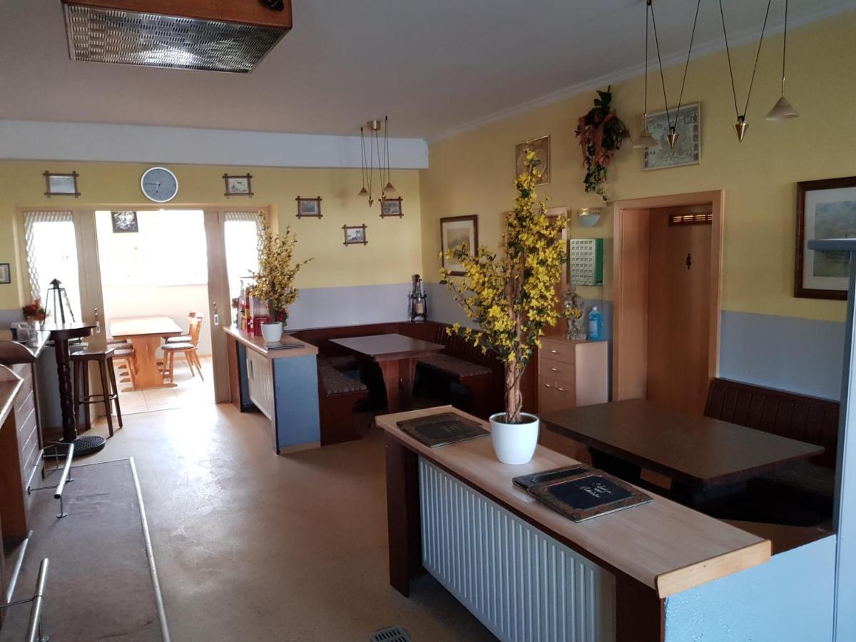 Albergo Restaurante Da Franco Büchenbeuren Exteriör bild